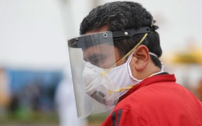 PROTECTORES ACRÍLICOS CONTRA COVID 19